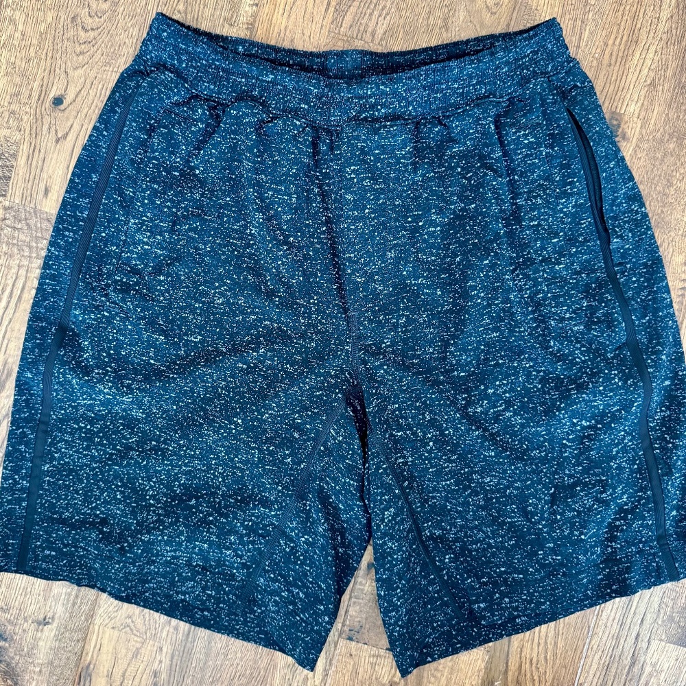 Lululemon Pace Breaker Shorts Mix Match Asphalt Gray Black Men's Size M M7907S L